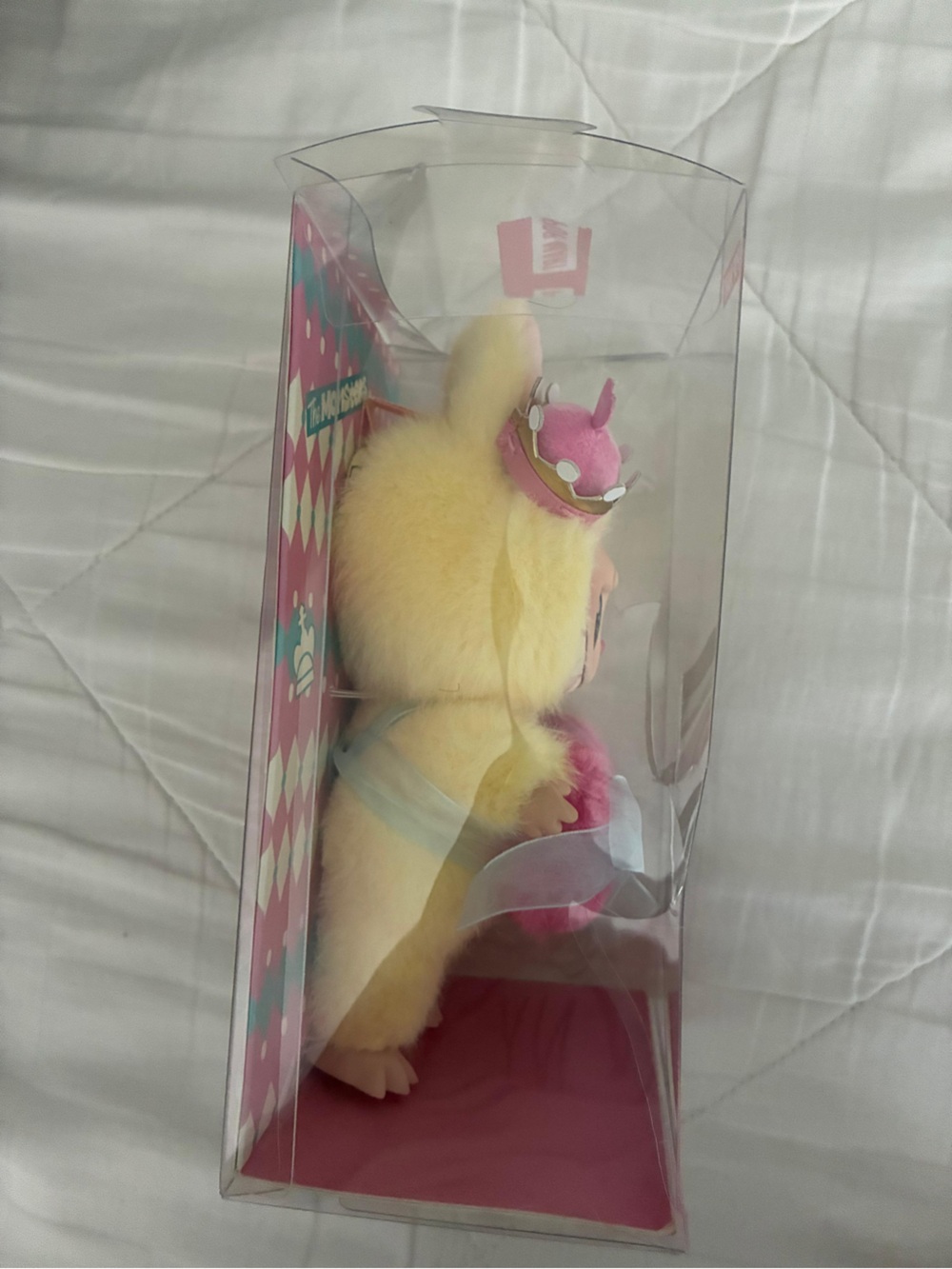POP MART Authentic Labubu - Picture 2 of 3
